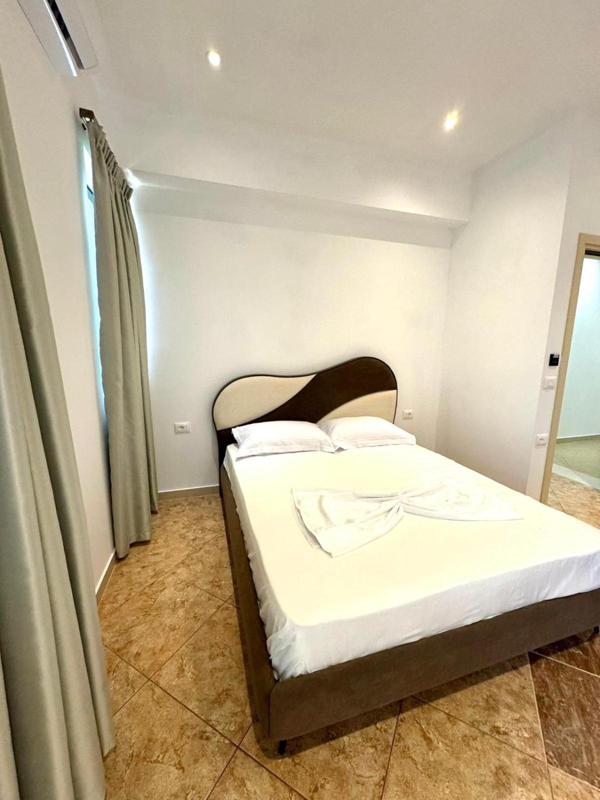 Hotel Balili วญอเรอ ภายนอก รูปภาพ